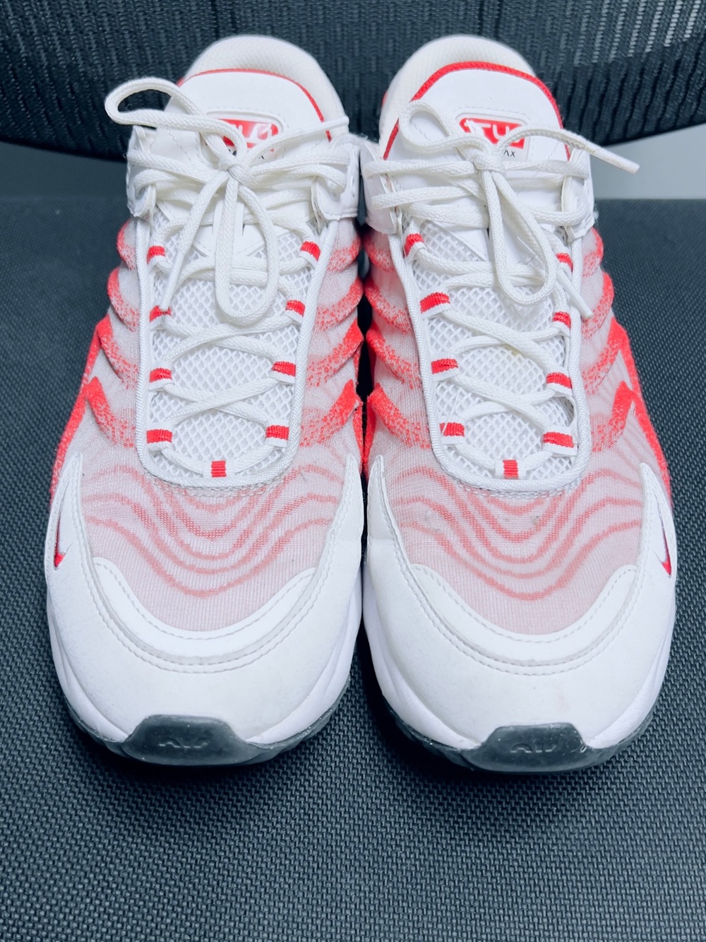Nike Air Max TW "White/University Red/White/Black" Men's Shoe US 11